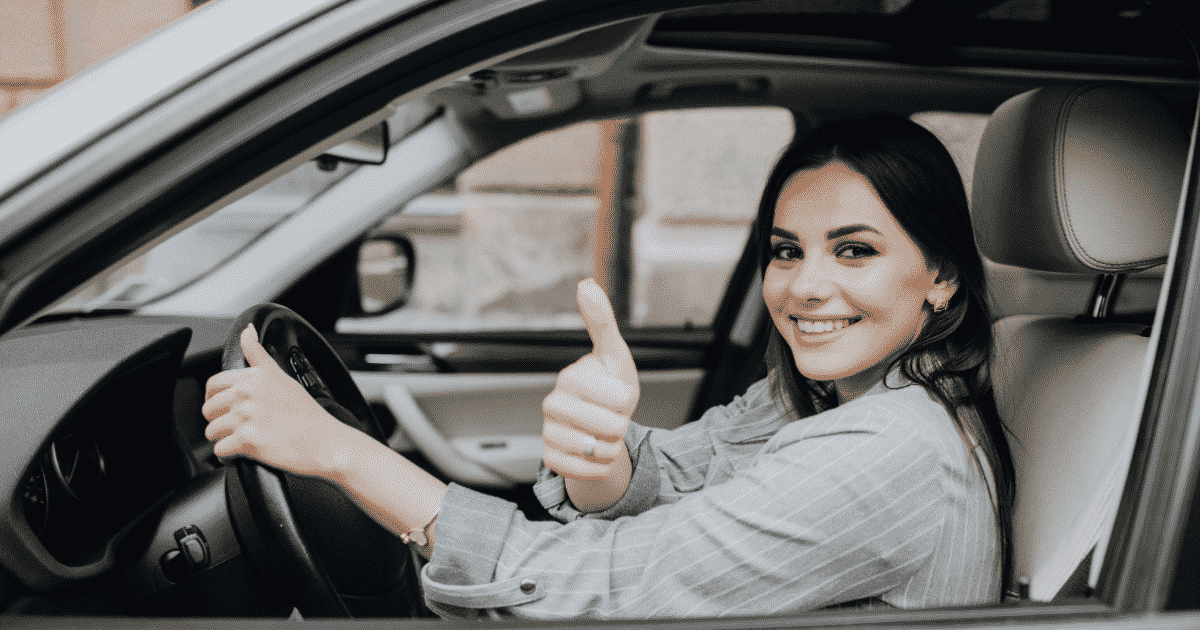 - C’est officiel ! Les femmes conduisent mieux que les hommes